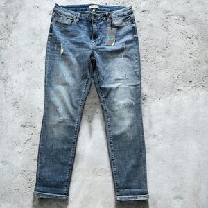 Studio Blue Distressed Jeans Men’s Size 32 Straight Fit Blue Wash‎ Casual